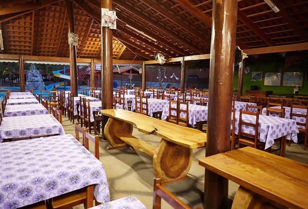 Camping Clube E Pousada Novilha De Ouro Caldas Novas Εξωτερικό φωτογραφία